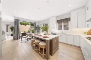 Photo #6: WS26064124 Listing