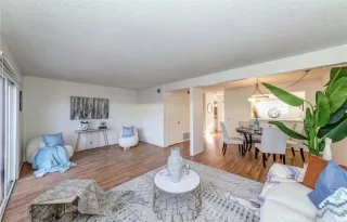 Photo #3: WS26064253 Listing