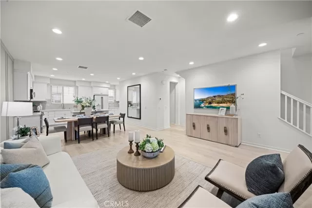 MLS: WS26117408 Condo For Sale