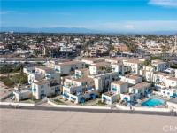 Browse active condo listings in HUNTINGTON PACIFIC